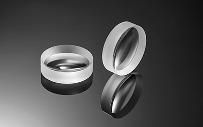 Double lentille concave